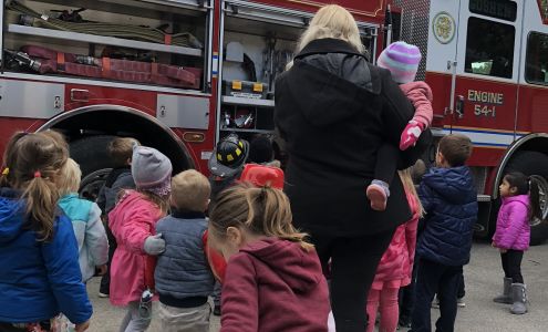 Show 'N Tell Nursery Day School