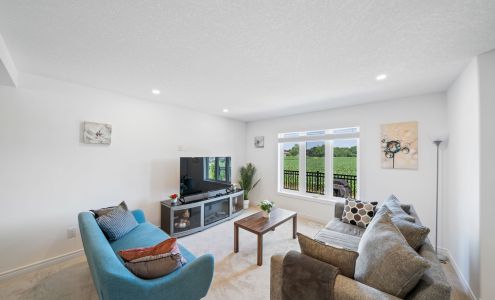 Kafayat Ayodele-Peters - Right At Home Realty Inc., Brokerage