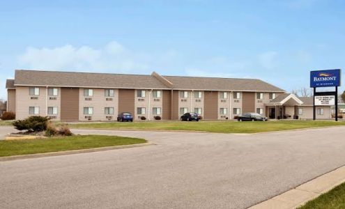 Baymont by Wyndham Sioux Falls Near West 41st Street