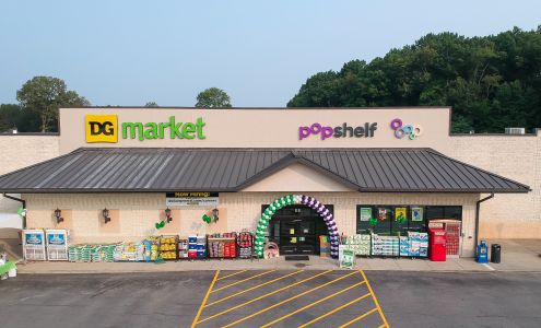 DG Market + pOpshelf