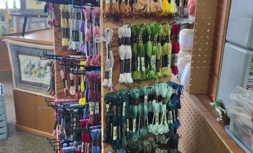 Terri's Yarns and Crafts