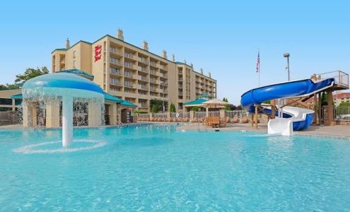 Music Road Resort Inn