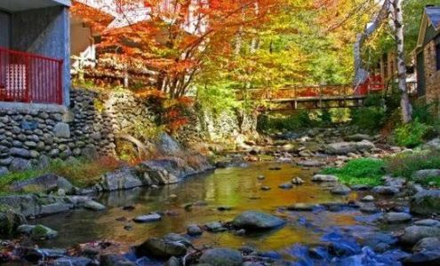 Zoder's Inn & Suites