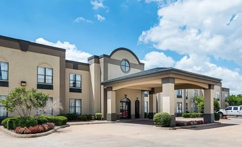 Quality Suites Sherman