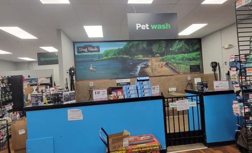 Pet Supplies Plus Edgewater Central