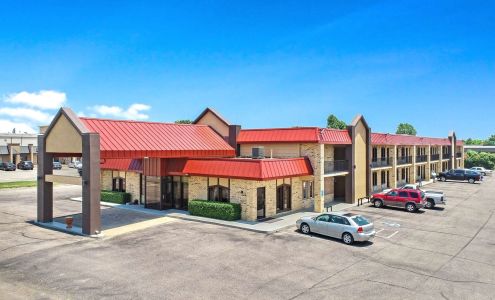 Americas Best Value Inn Paris