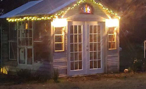 John's Creek Lodge Klondike