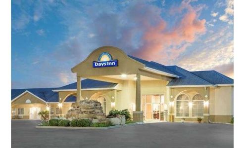 Days Inn by Wyndham Robstown