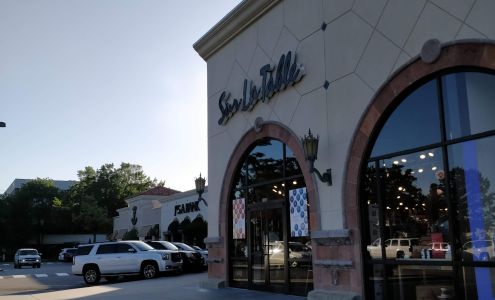 Champion Forest Plaza