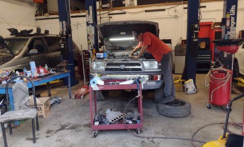 Aguilar Tire Automotive Center Inc