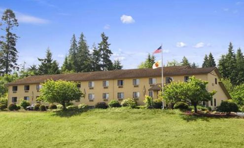 Super 8 by Wyndham Port Angeles at Olympic National Park