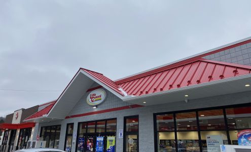 Little General Store Fairmont