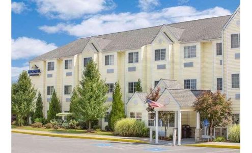 Microtel Inn & Suites by Wyndham Beckley East