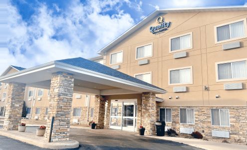 Quality Inn & Suites Wisconsin Dells Downtown - Waterparks Area