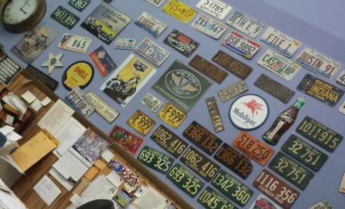 Hunt License & Notary Services 626 Berkshire Blvd # B, East Alton Illinois 62024