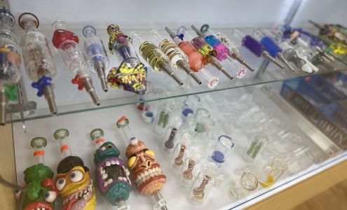 Smoke Tokes Hookah & Vape Shop #2