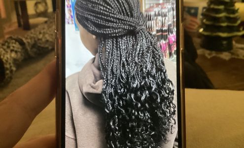Fattusha's African Hair Braiding & Beauty Supply 1340 15th Ave SE, St Cloud Minnesota 56304