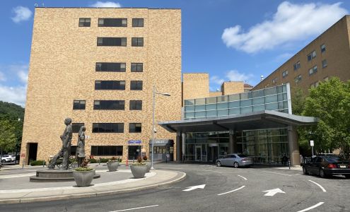 St. Joseph's University Medical Center