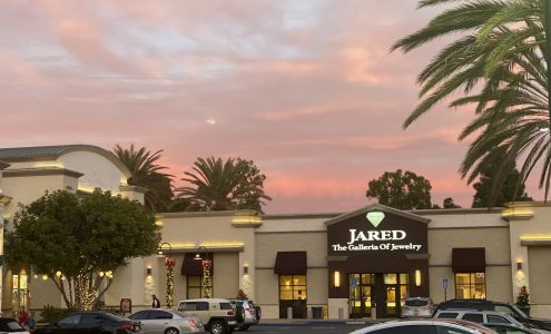 Metro Pointe at South Coast