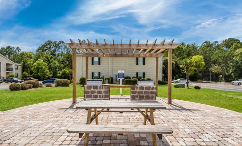 Bayou Landing Apartments