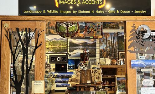 Alpenglow Images & Accents