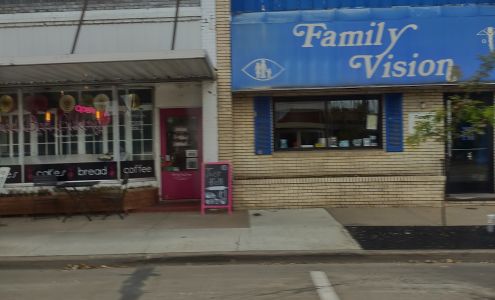 Family Vision 133 S Knowles Ave, New Richmond Wisconsin 54017