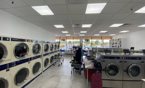 Buena Fe 1 Coin Laundry