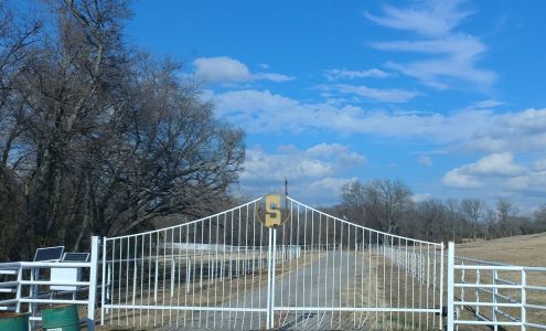 Spellbound Farm 15013-15223, FM 121, Van Alstyne Texas 75495