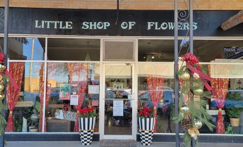 Hartman Floral 203 Denrock Ave, Dalhart Texas 79022