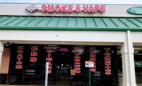 Trident Smoke & Vape
