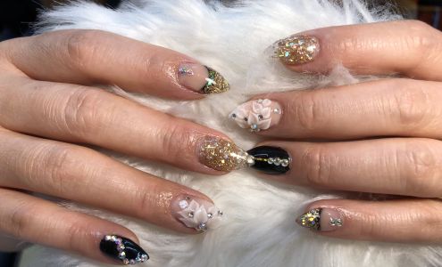 Quoc Bao Nails & Spa 7500 Macleod Trail SE, Calgary Alberta T2H 0L9