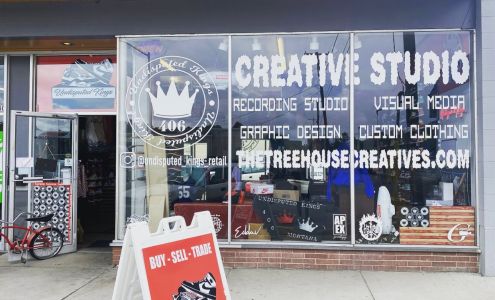 Undisputed Kings Clothing & Shoes