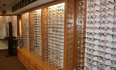 Golden Eye Clinic 702 Louisiana St, Center Texas 75935