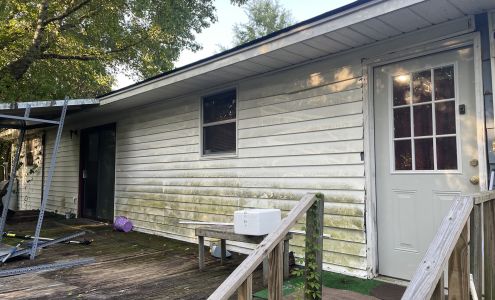 C.B. CUSTOM CLEANING & DETAIL, LLC