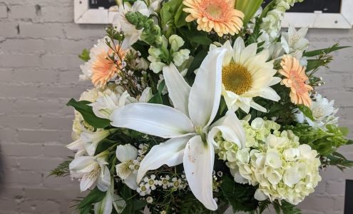 Flowers By Vance 424 E Main St, Burnsville North Carolina 28714