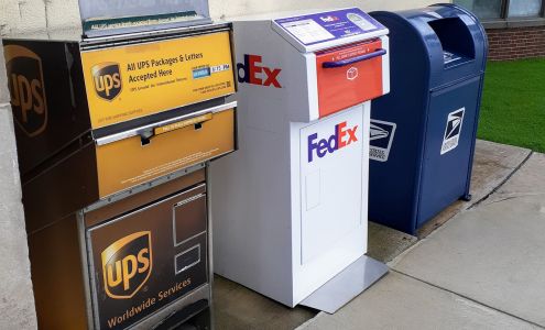 FedEx Drop Box