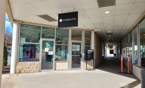Sunglass Hut Tannersville