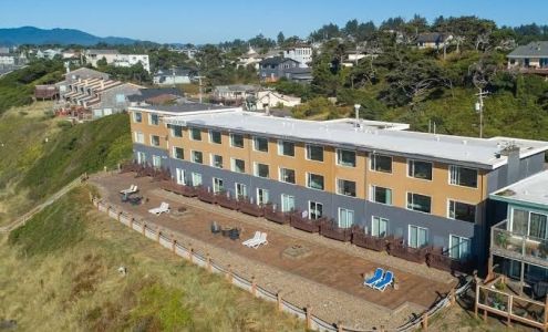 Sailor Jack's Oceanfront Inn