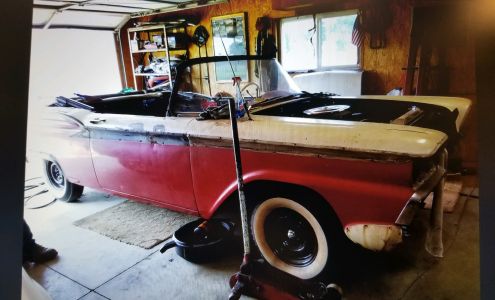 Yoder Autobody & Collision Gambier