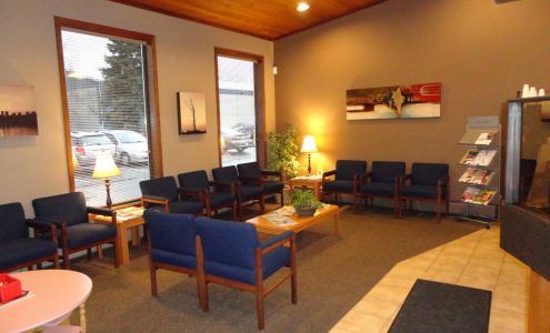 Chilliwack Chiropractic Health Clinic 8330 Young Rd, Chilliwack British Columbia V2P 4N9