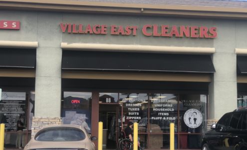 Las Vegas Wedding Gown Specialists