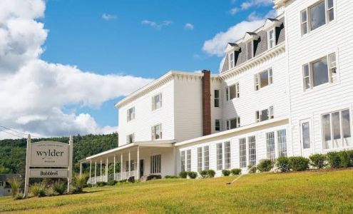 Wylder Hotel Windham, an SLH Hotel