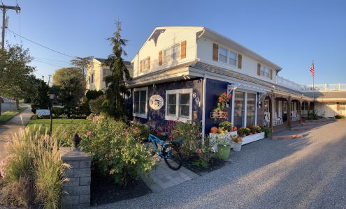 Blue Fish Inn