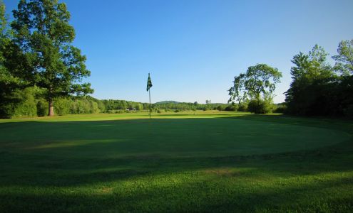 Hartford Greens Country Club / The Grazin' Grill Fort Ann