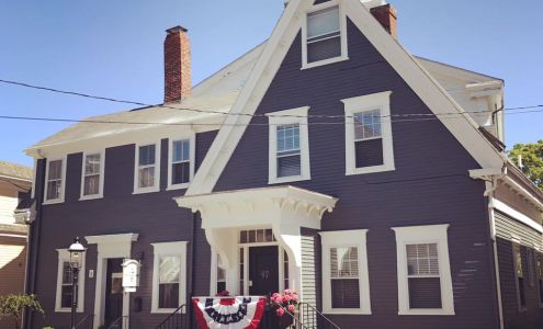 The Gaslamp Bed & Breakfast Provincetown