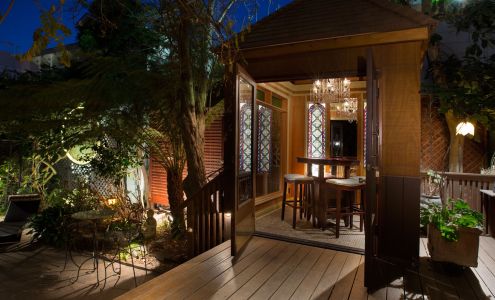 Noe's Nest Bed And Breakfast