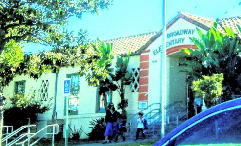 Broadway Elementary School