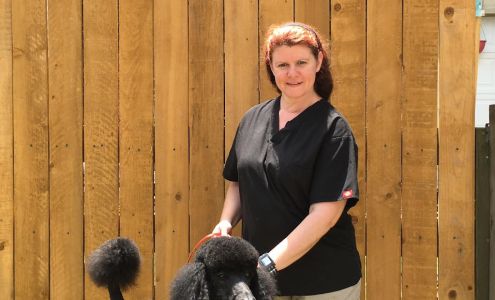 Trixie's Furry Tail Spa by Jeannie