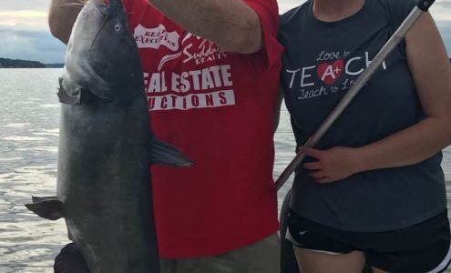 Jim's Guide Service Grove