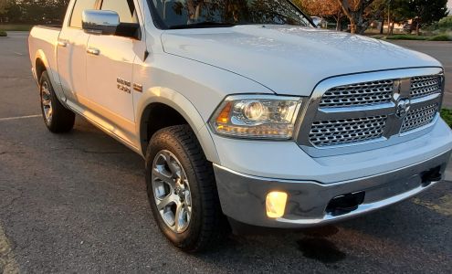 Lithia Chrysler Dodge Jeep Ram Fiat of Spokane Service Center